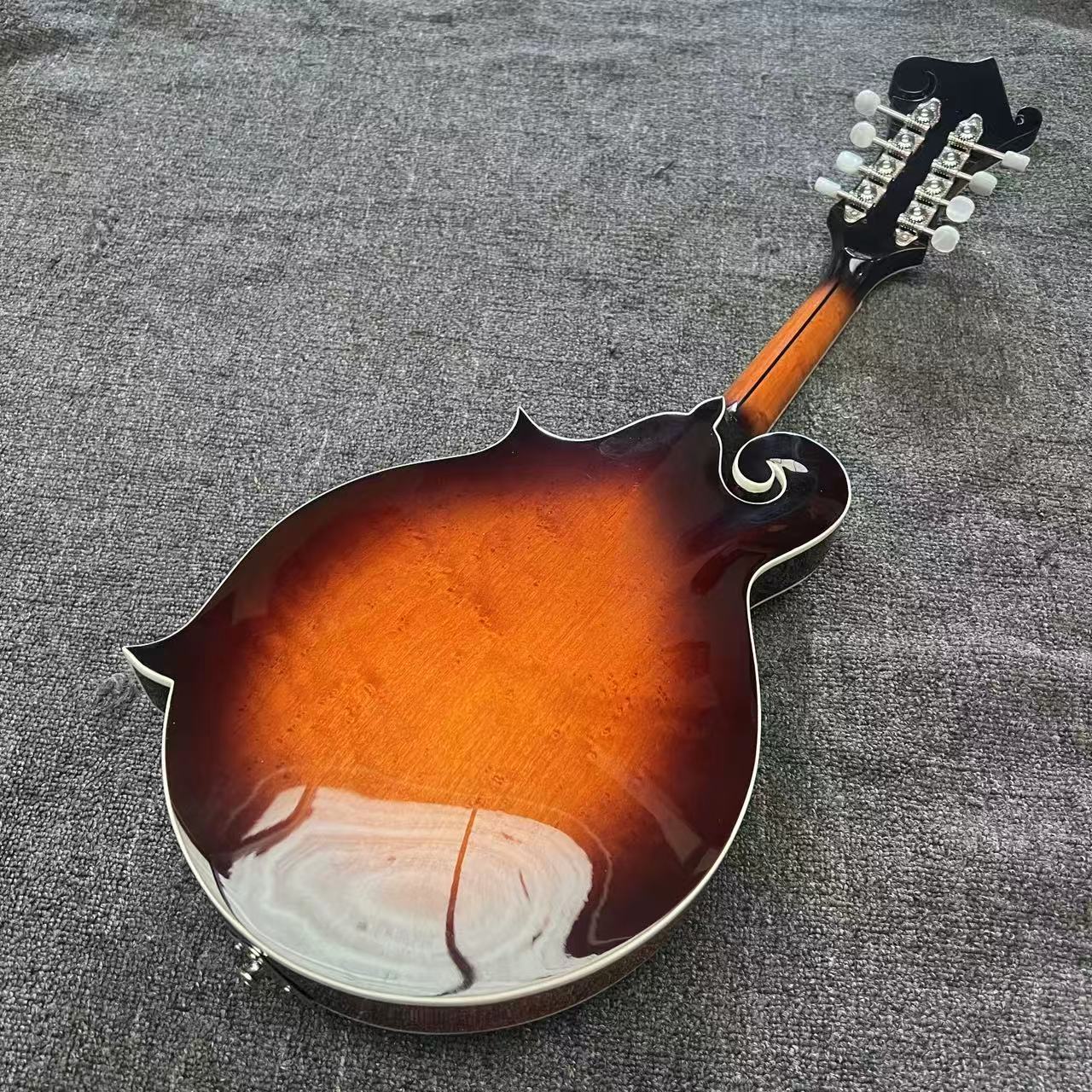 ماندولين منحوت يدويًا على طراز - مراجعة Mandolin A Style وسعره